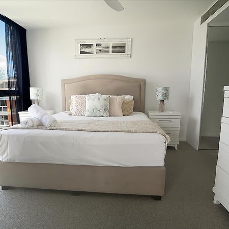 Boardwalk Burleigh Beach - Official Gold Coast Bagian luar foto