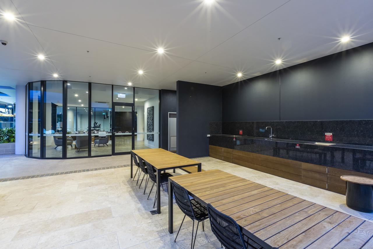Boardwalk Burleigh Beach - Official Gold Coast Bagian luar foto